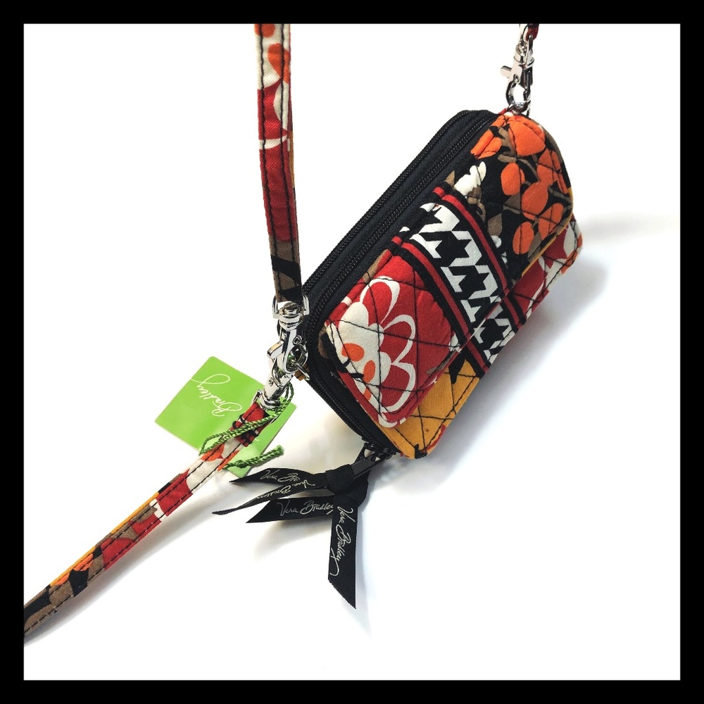 SOLD! NWT Vera Bradley All in One Crossbody Bag - Picture 4 of 8